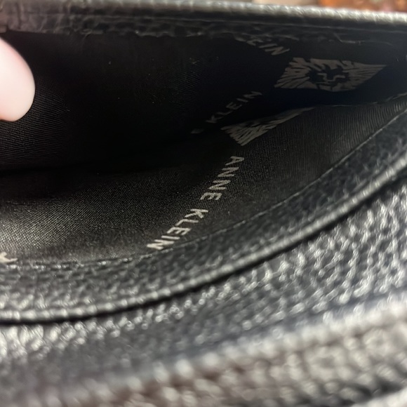 Like new Anna Klein Wallet - Picture 6 of 6